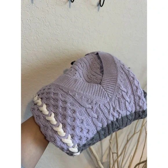 Club Monaco Purple Violet Lavender Color Block Sweater Pullover Size M 87% Wool - Picture 13 of 13